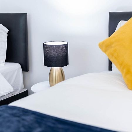 Three Bedroom Apartment- One Choice Stays Serviced Accommodation- Jewellery Quarter Birmingam Exterior foto