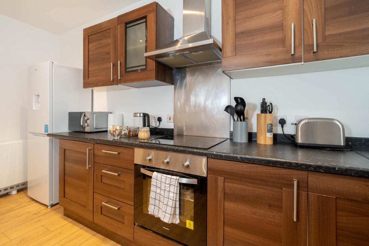 Three Bedroom Apartment- One Choice Stays Serviced Accommodation- Jewellery Quarter Birmingam Exterior foto
